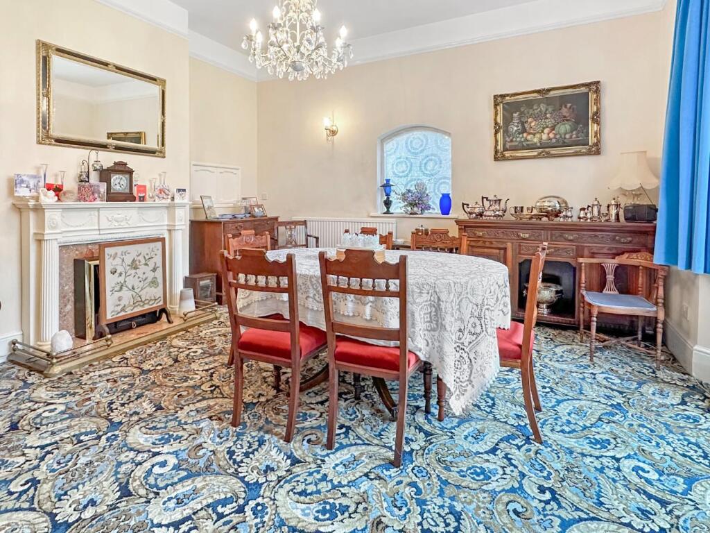 Additional property image - London Road, Stapleford