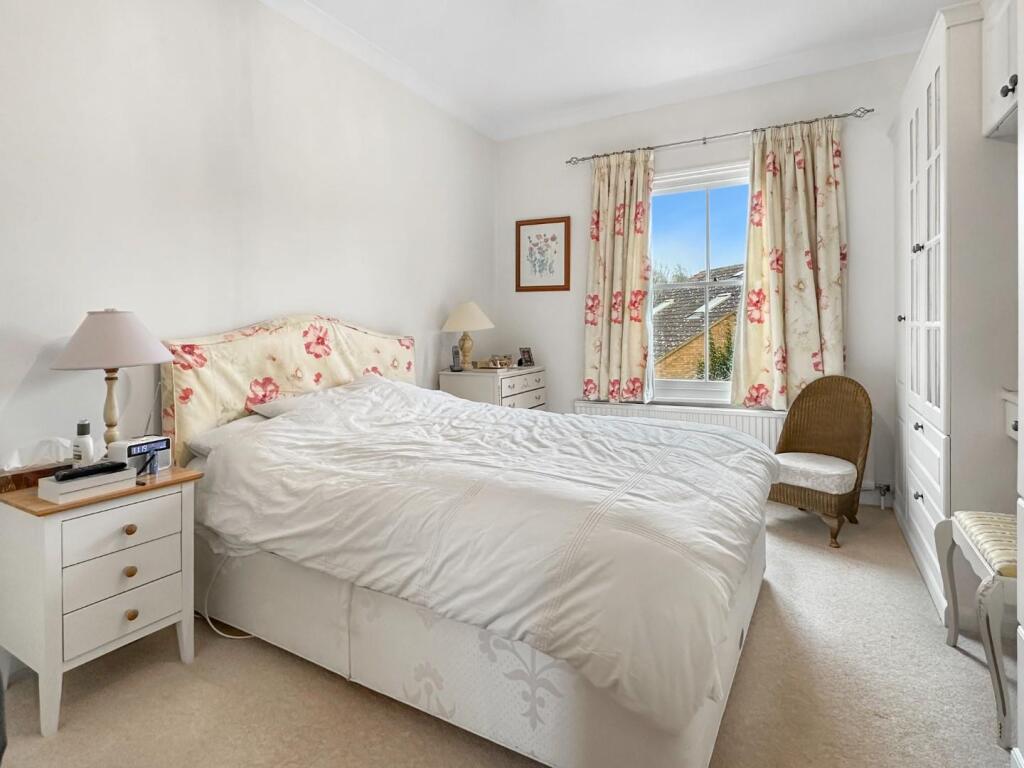 Additional property image - London Road, Stapleford