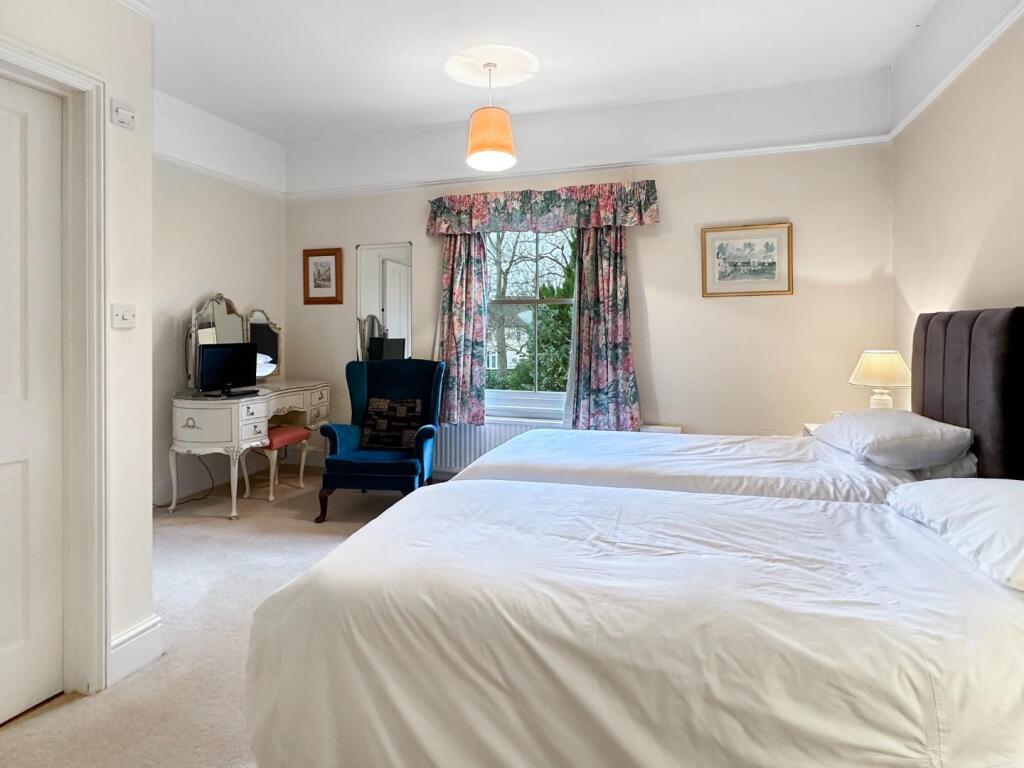 Additional property image - London Road, Stapleford