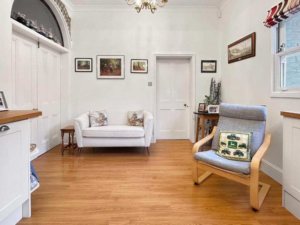Additional property image - London Road, Stapleford