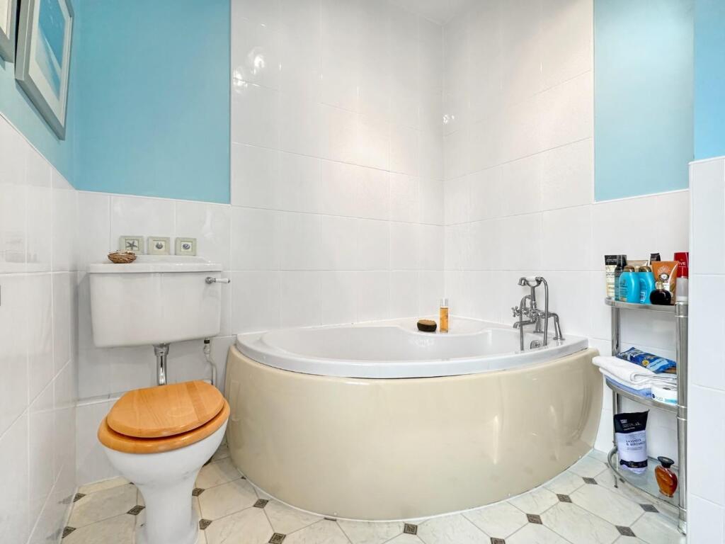 Additional property image - London Road, Stapleford
