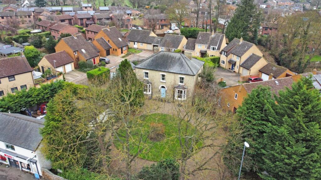 Additional property image - London Road, Stapleford
