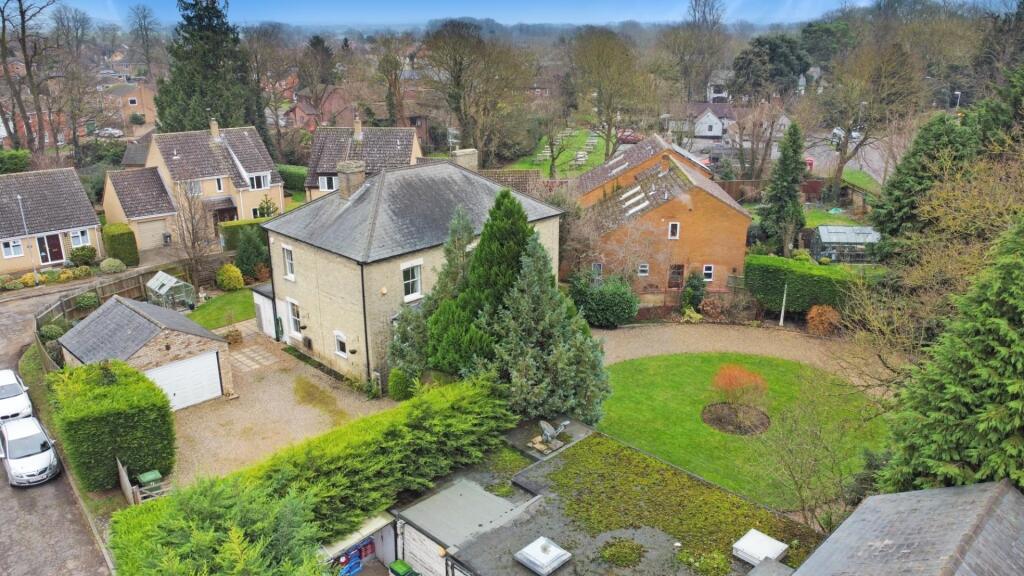 Additional property image - London Road, Stapleford