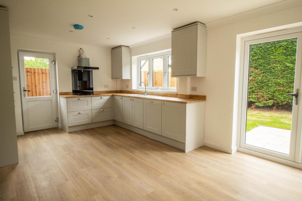 Additional property image - Orchard Road, Great Shelford