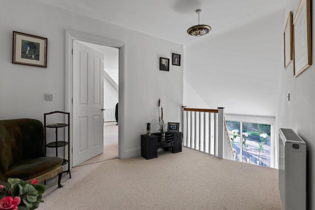 Additional property image - Spinney Drive, Great Shelford
