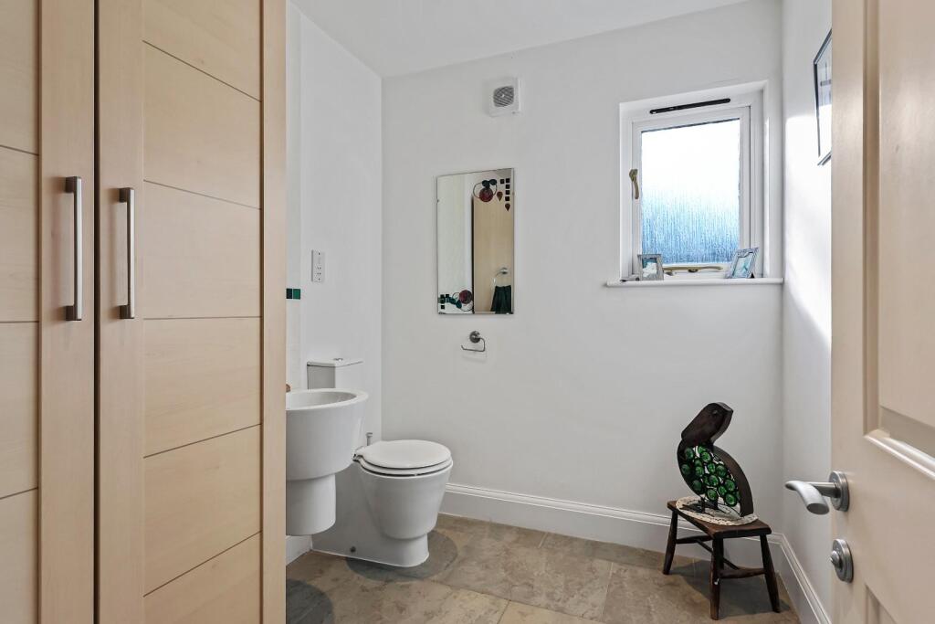 Additional property image - Spinney Drive, Great Shelford