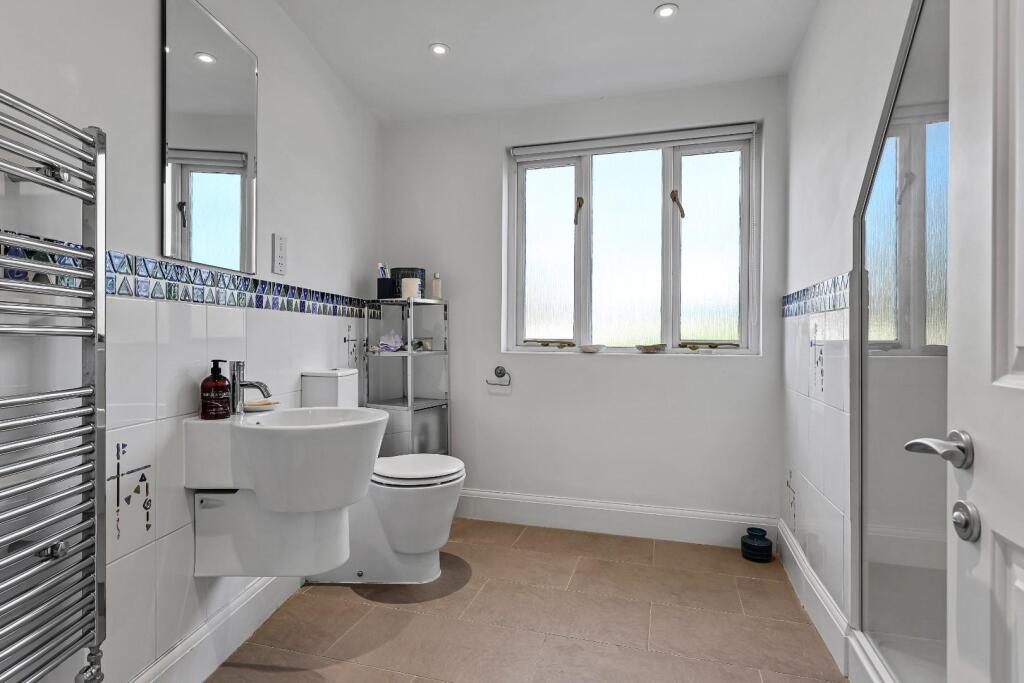 Additional property image - Spinney Drive, Great Shelford
