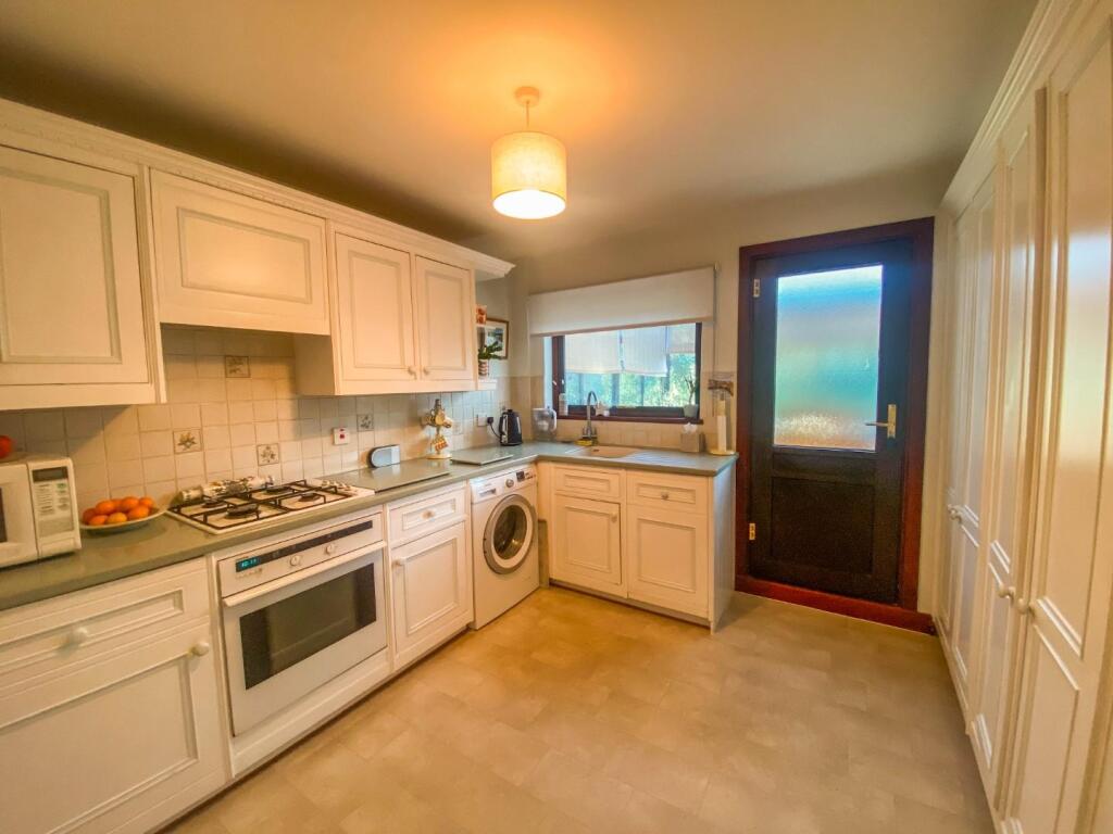 Additional property image - Leeway Avenue, Great Shelford, Cambridge