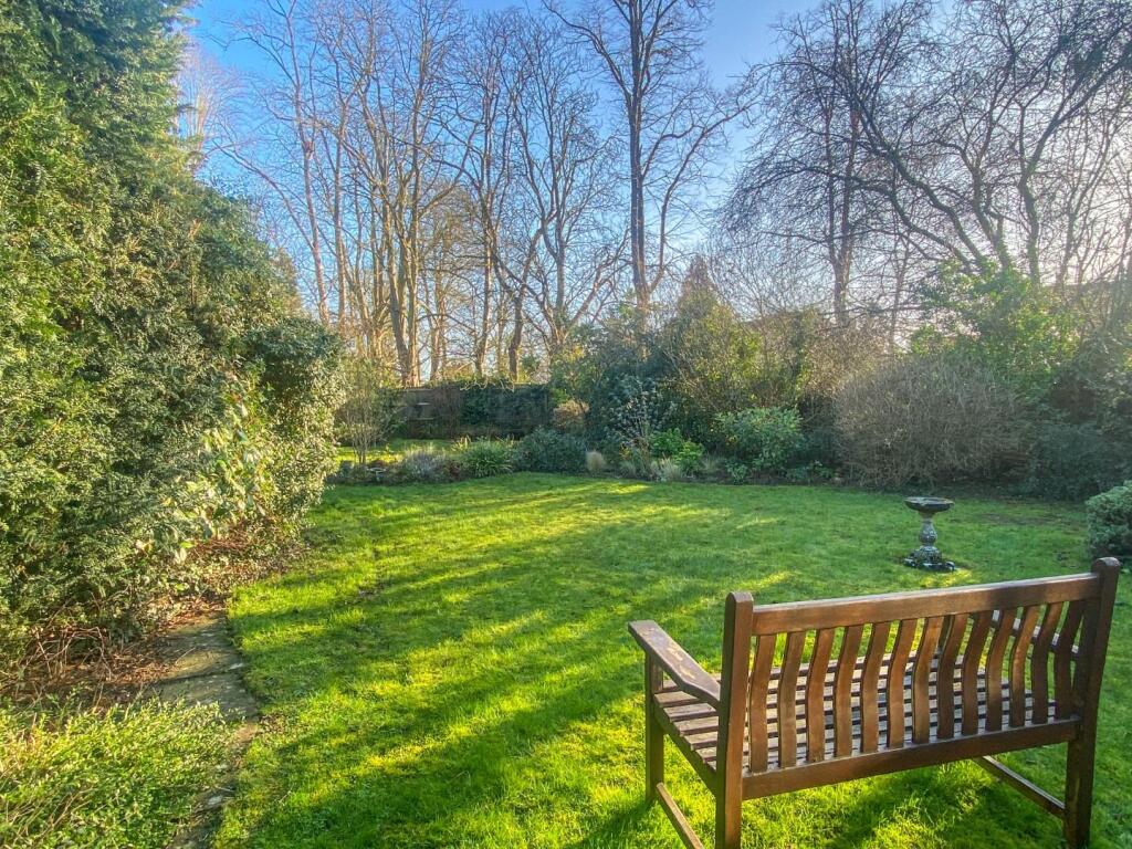 Additional property image - Leeway Avenue, Great Shelford, Cambridge