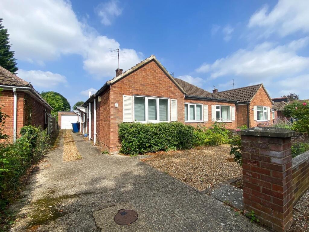 Main image of property: Aylesford Way, Stapleford, Cambridge