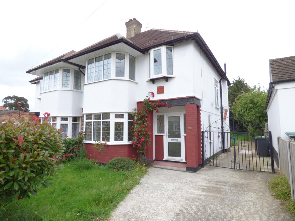 Main image of property: Henley Crescent, Westcliff-on-Sea, SS0