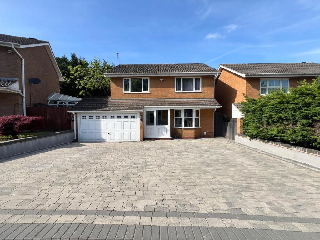 Main image of property: Kingsleigh Drive, Castle Bromwich