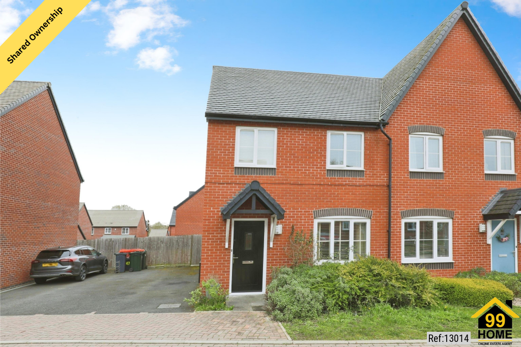 3 bedroom semi-detached house for sale in Mercia Way, kempsey, Worcester, WR5