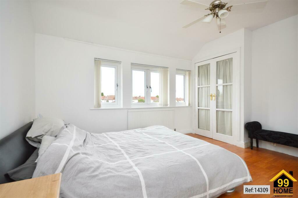 Additional property image - St. Whytes Road, Bristol, Avon, BS4