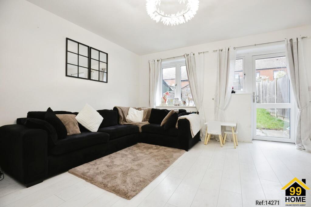 Additional property image - Majestic Way, Warwickshire, CV33