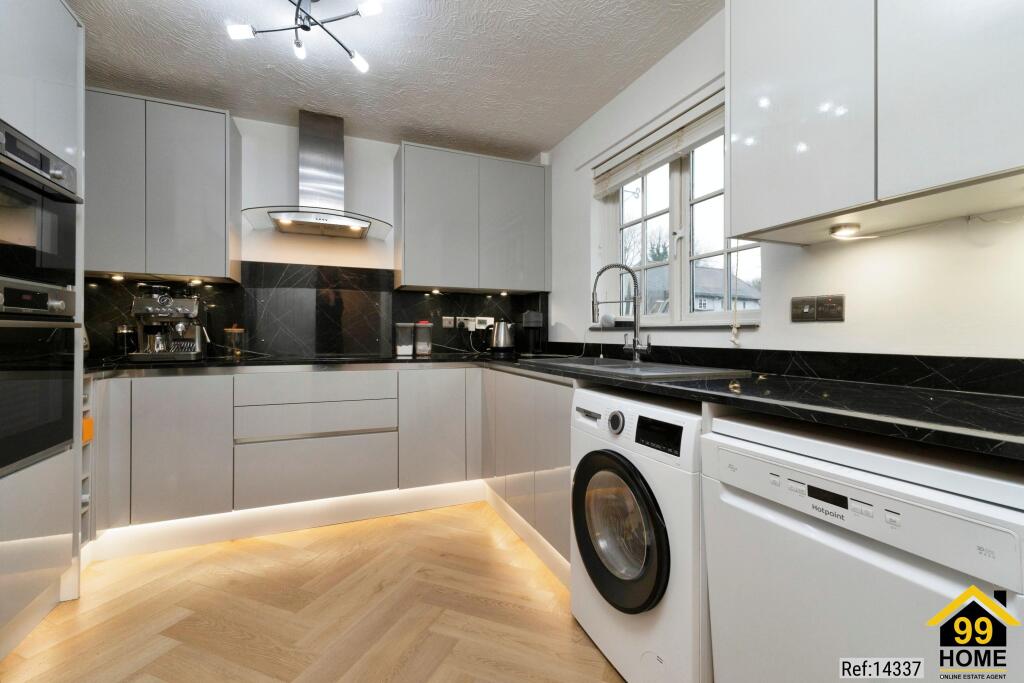Additional property image - Cherrytrees, Coulsdon, CR5
