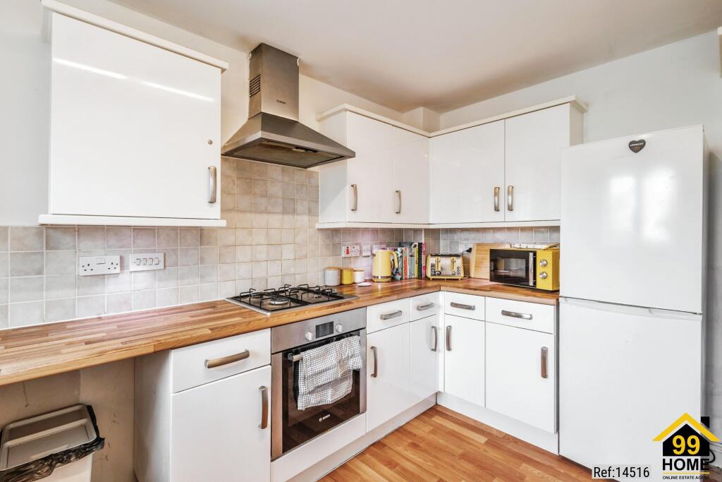 Additional property image - Hythe Wood, Somerset, BS27