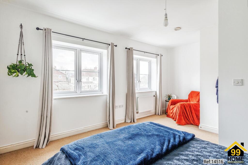 Additional property image - Hythe Wood, Somerset, BS27