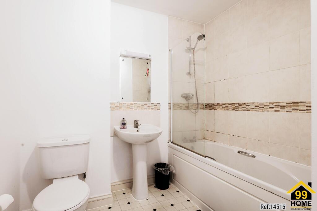 Additional property image - Hythe Wood, Somerset, BS27