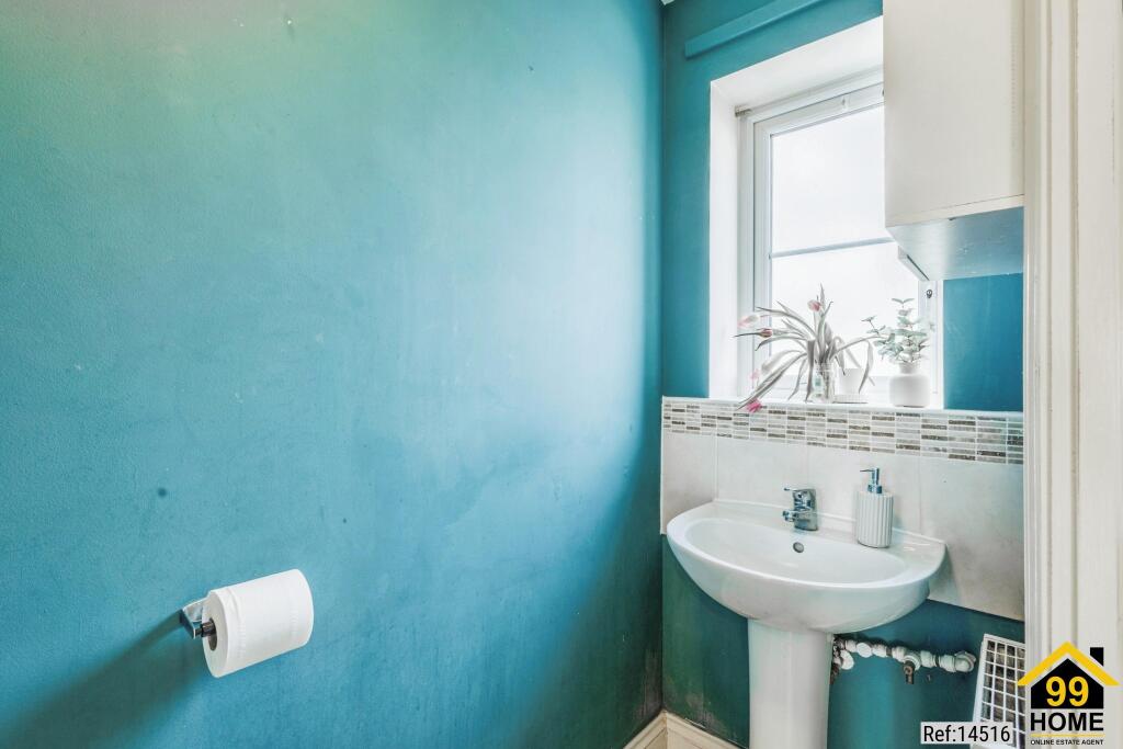 Additional property image - Hythe Wood, Somerset, BS27