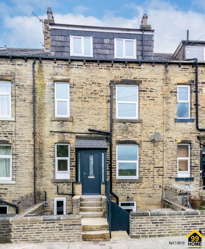 4 bedroom terraced house