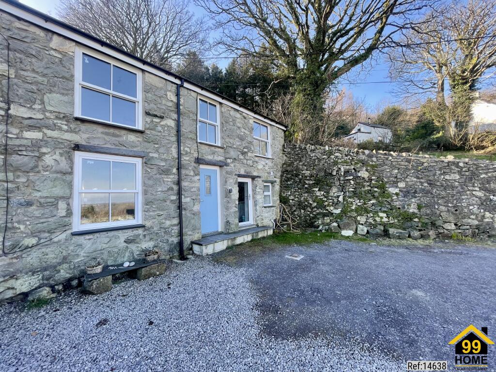 3 bedroom end of terrace house