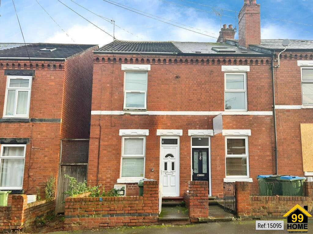 4 bedroom end of terrace house