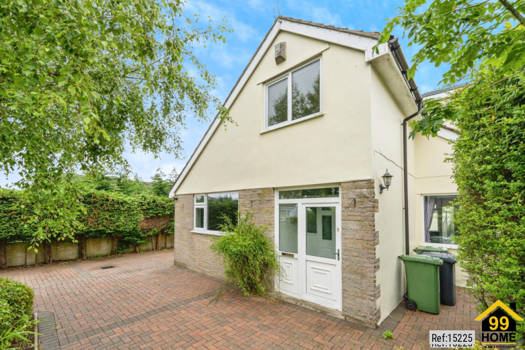 Main image of property: Briarlea Road, Carnforth, Lancashire, LA6