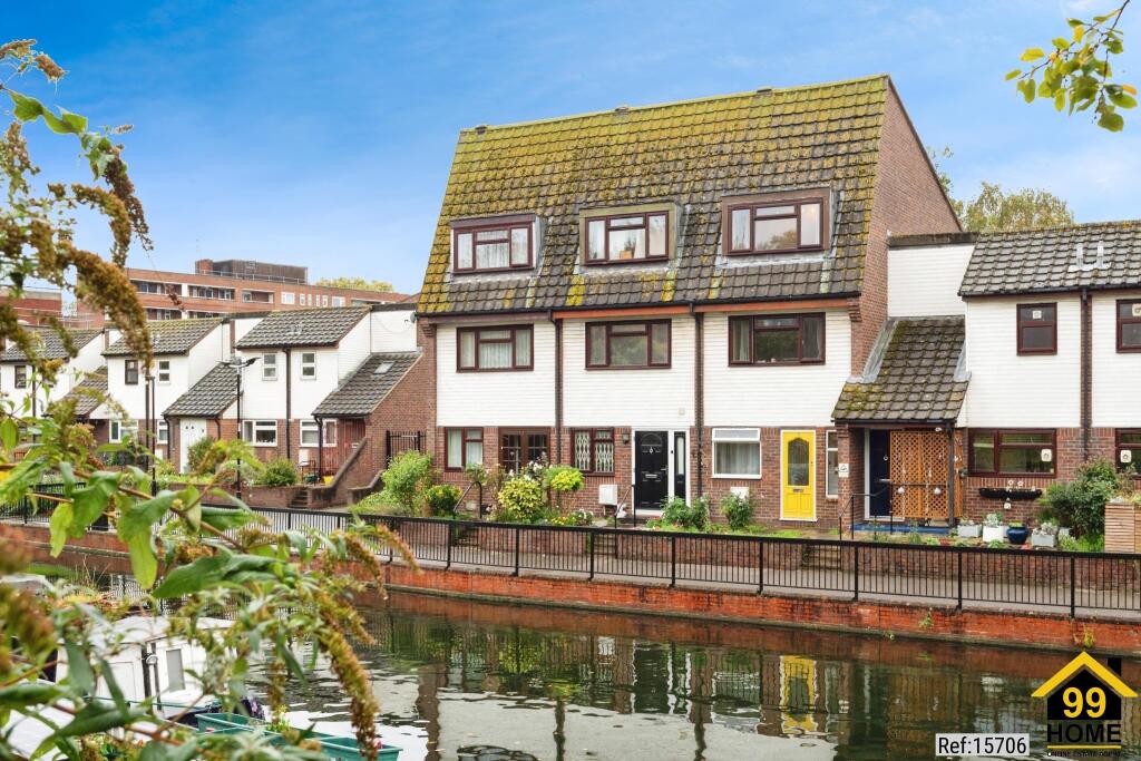 Main image of property: Grand Walk, London, E1