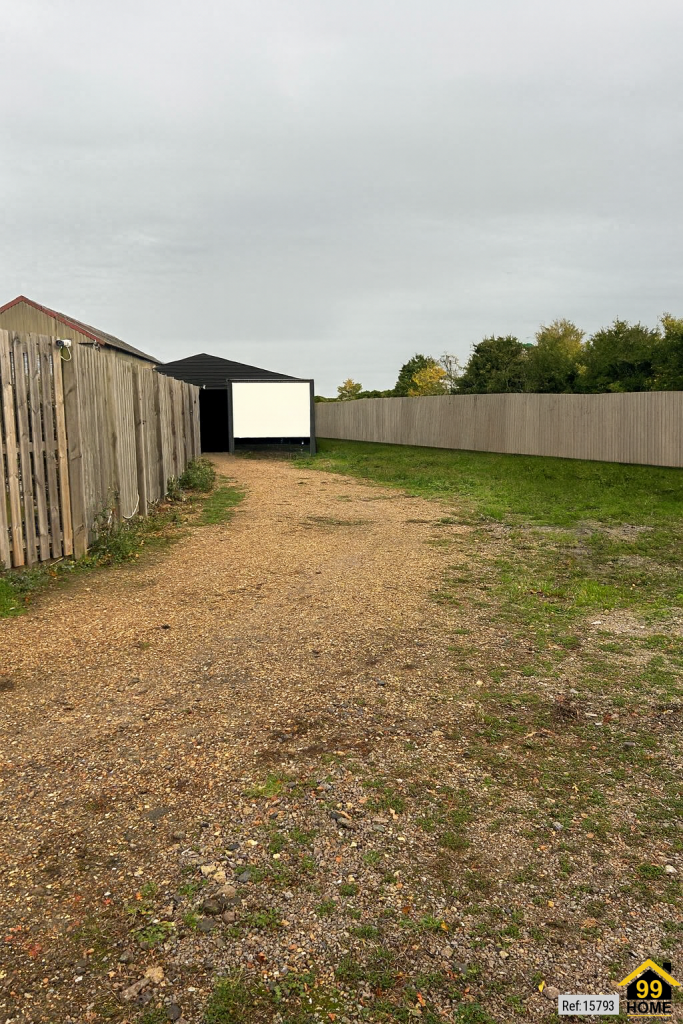 Main image of property: Fendyke Lane, Gorefield, Wisbech, cambs, PE13