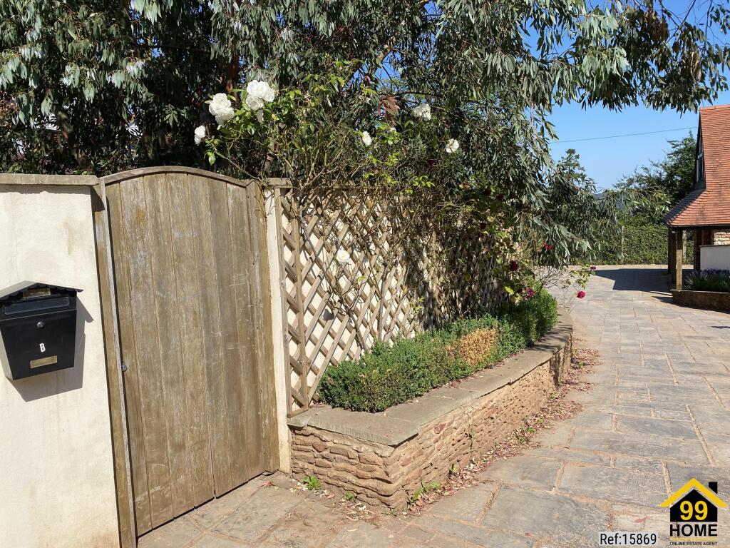 Main image of property: 35 Church Lane, Backwell, Bristol, north somerset, BS48