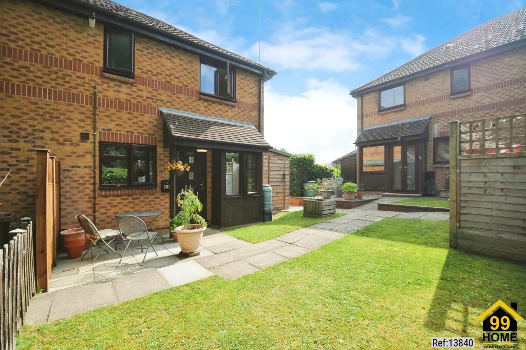 Additional property image - Mercers Row, St Albans, Herts, AL1
