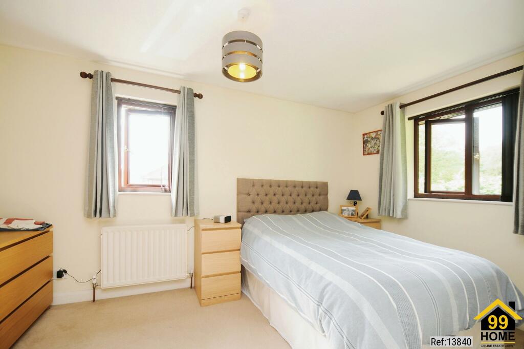 Additional property image - Mercers Row, St Albans, Herts, AL1