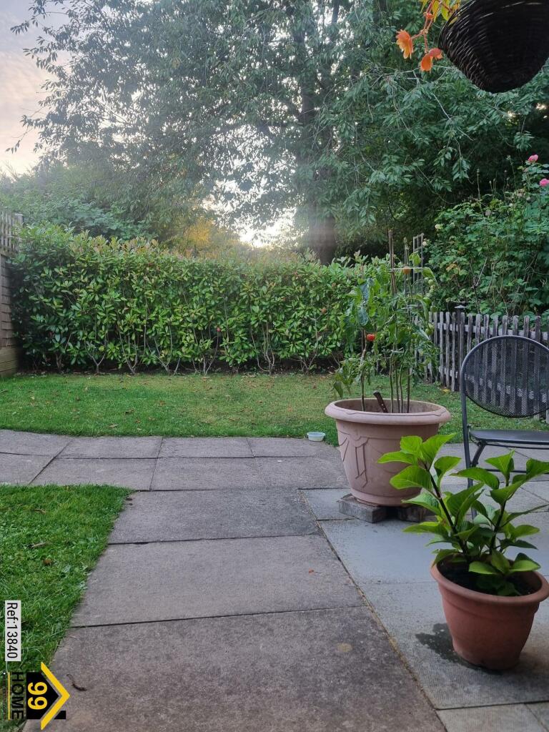 Additional property image - Mercers Row, St Albans, Herts, AL1