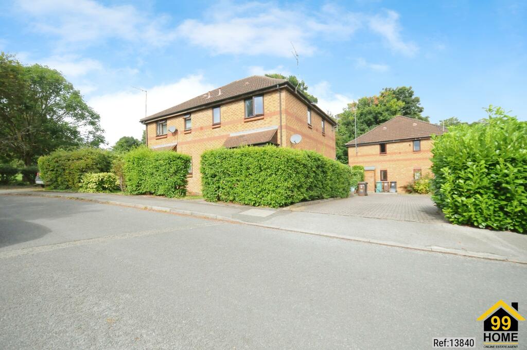 Additional property image - Mercers Row, St Albans, Herts, AL1