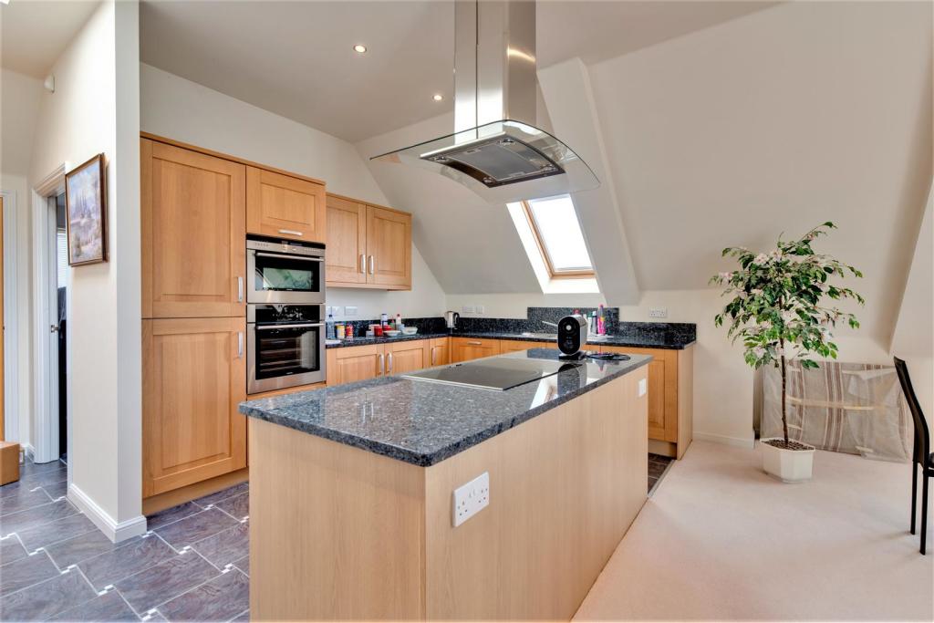 Additional property image - Winchester Road, Frinton-On-Sea