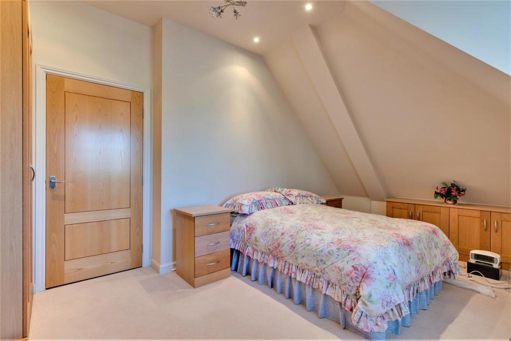 Additional property image - Winchester Road, Frinton-On-Sea