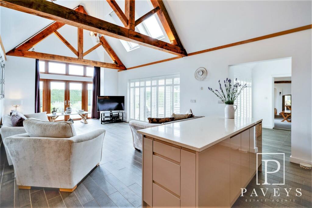 Additional property image - Little Clacton Road, Great Holland, Frinton-On-Sea