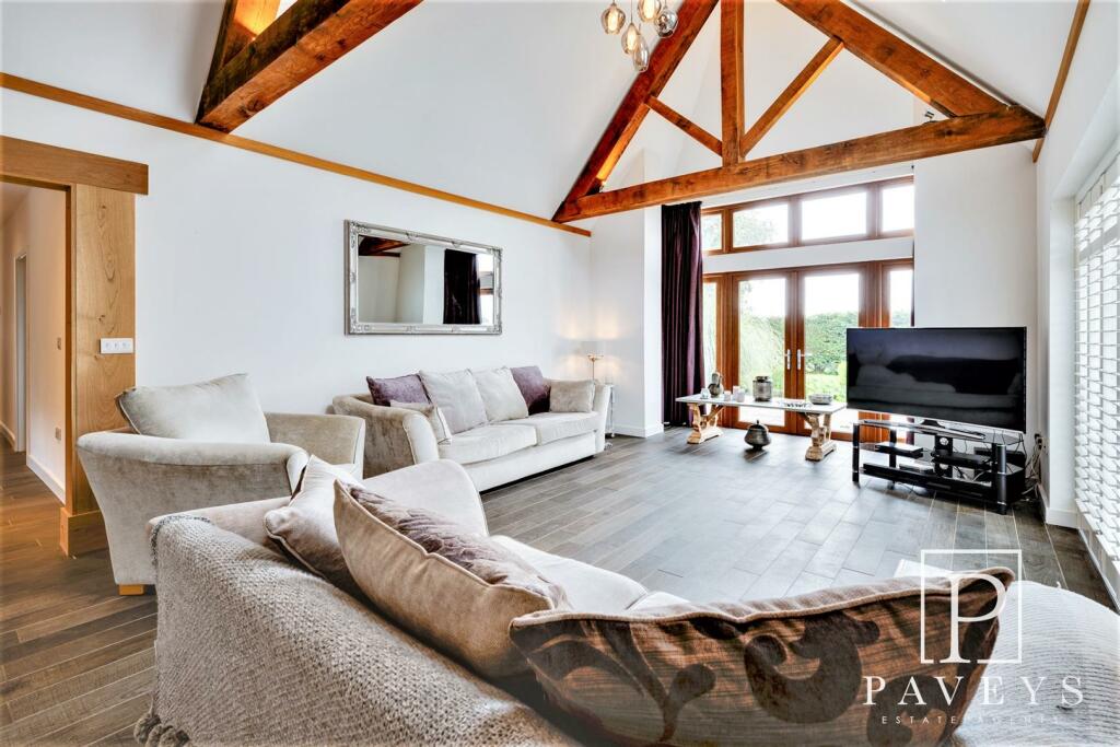 Additional property image - Little Clacton Road, Great Holland, Frinton-On-Sea