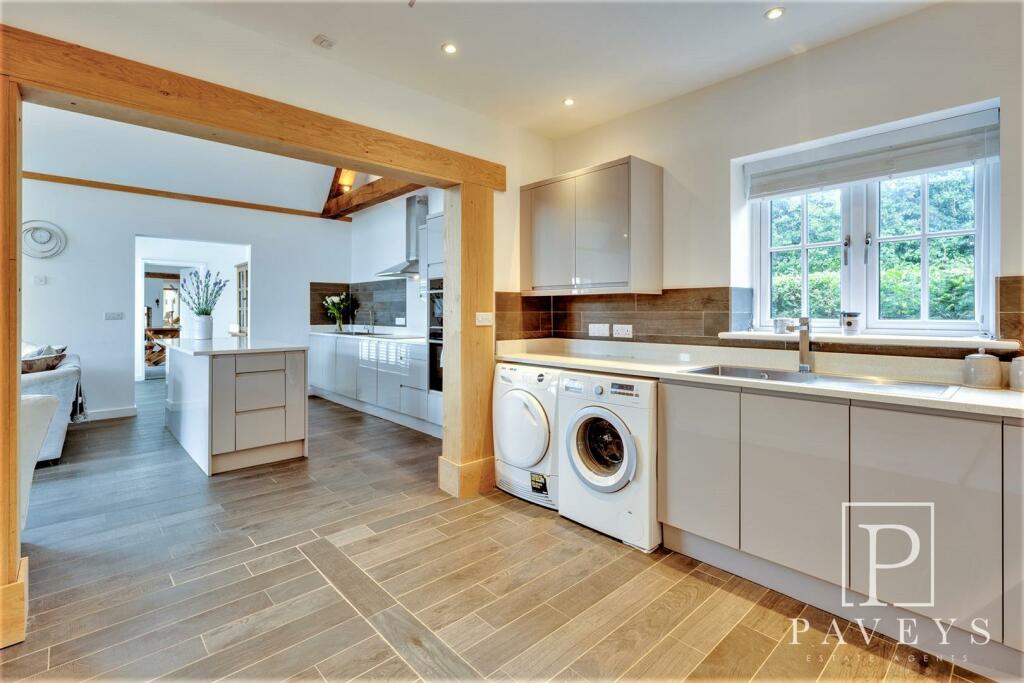 Additional property image - Little Clacton Road, Great Holland, Frinton-On-Sea