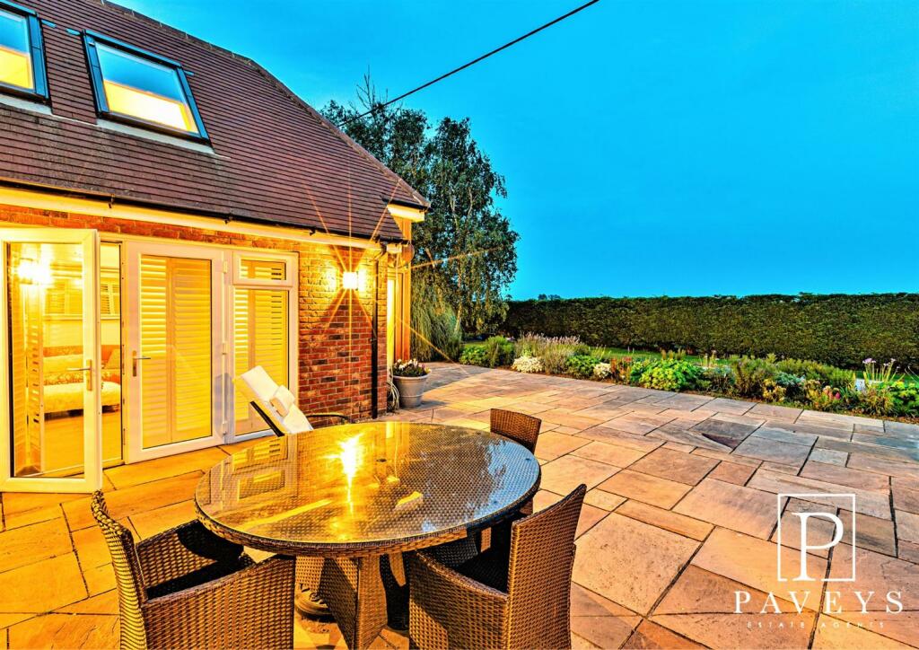 Additional property image - Little Clacton Road, Great Holland, Frinton-On-Sea