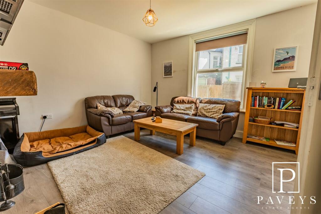 Additional property image - Portobello Road, Walton On The Naze