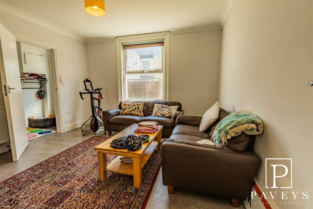 Additional property image - Portobello Road, Walton On The Naze