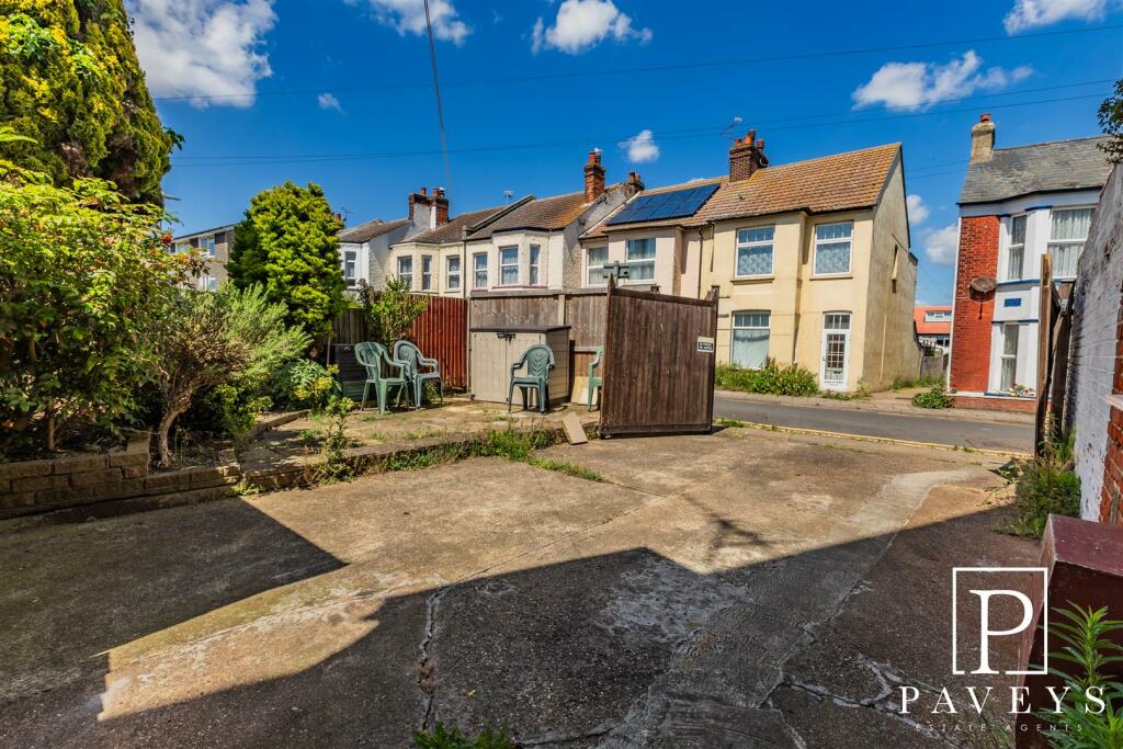 Additional property image - Portobello Road, Walton On The Naze