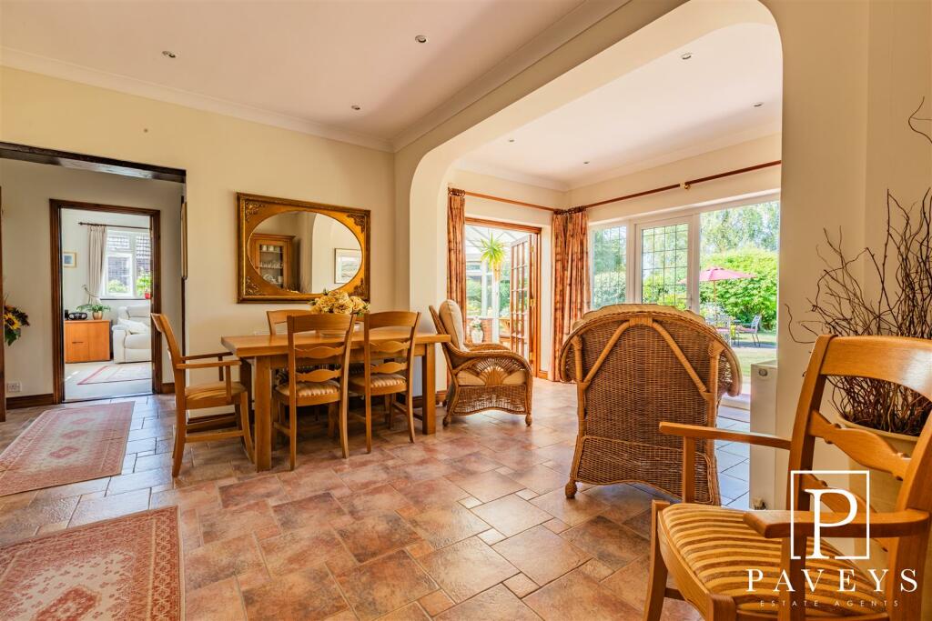 Additional property image - Prospect Park, Great Holland, Frinton-On-Sea