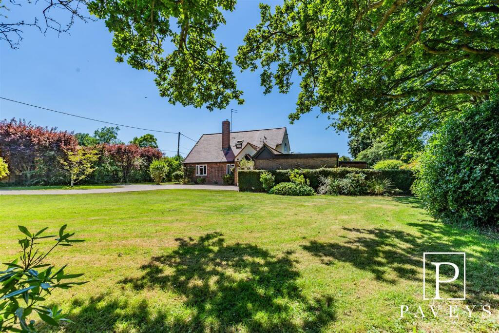 Additional property image - Prospect Park, Great Holland, Frinton-On-Sea