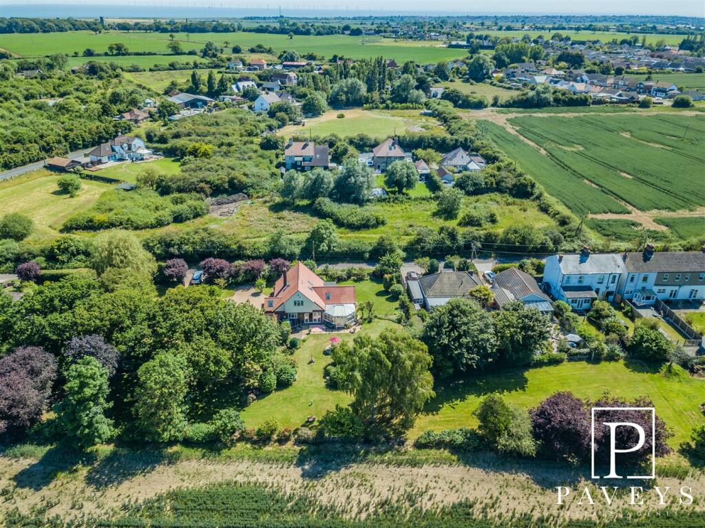 Additional property image - Prospect Park, Great Holland, Frinton-On-Sea