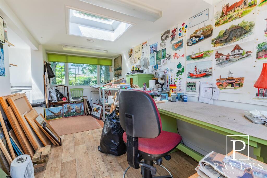 Additional property image - Prospect Park, Great Holland, Frinton-On-Sea