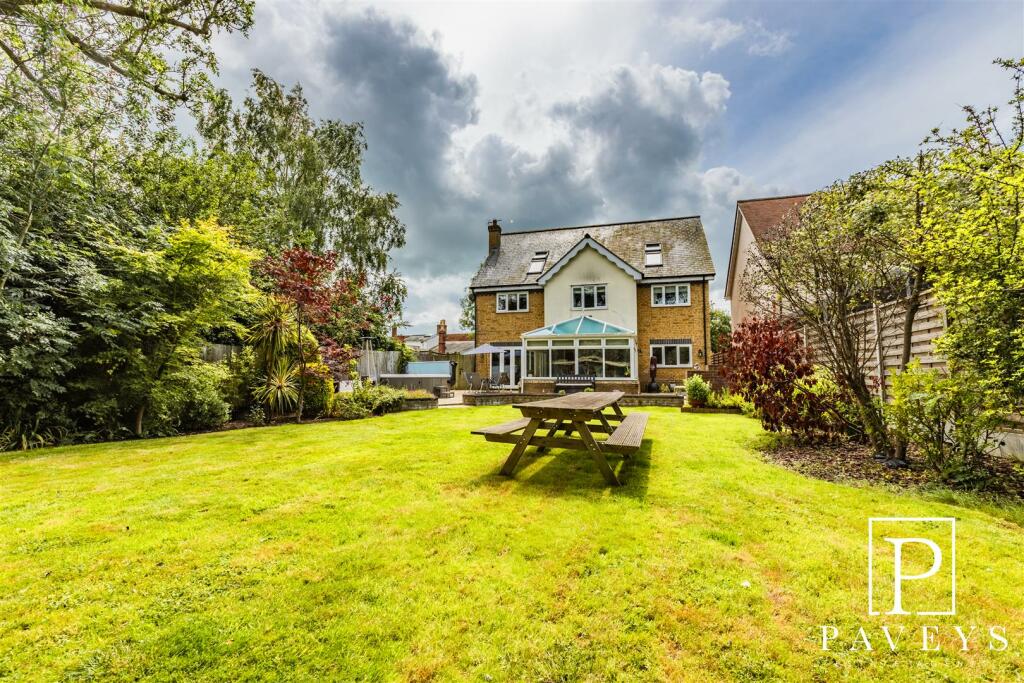 Additional property image - Walton Road, Kirby-Le-Soken, Frinton-On-Sea