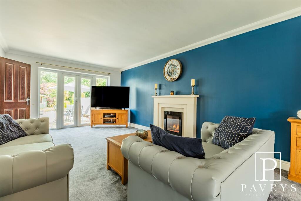 Additional property image - Walton Road, Kirby-Le-Soken, Frinton-On-Sea
